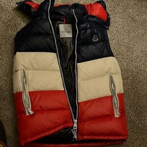 Moncler coat ( sleeveless)